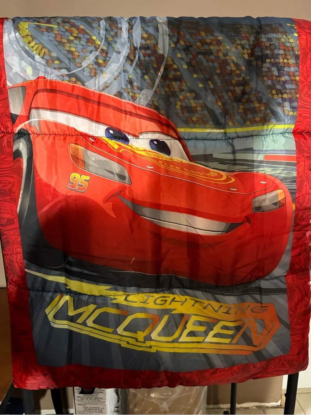 Official Cars 3 Lightning McQueen Red Kids zip up Sleeping Bag 28”x56” EUC